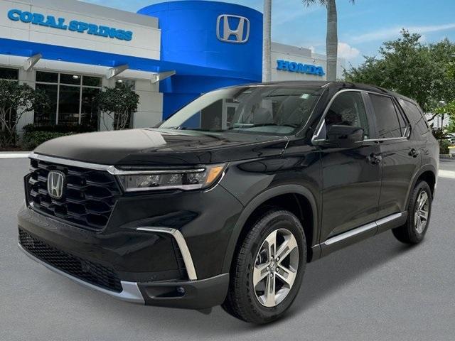 new 2025 Honda Pilot car, priced at $47,780