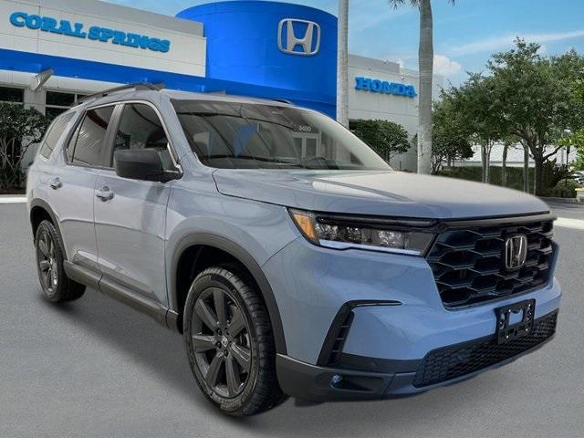 new 2025 Honda Pilot car, priced at $44,205