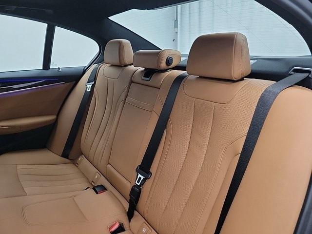 used 2021 BMW 540 car, priced at $39,290