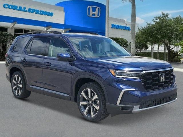 new 2025 Honda Pilot car, priced at $48,895