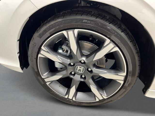 new 2025 Honda Civic Hybrid car, priced at $33,555