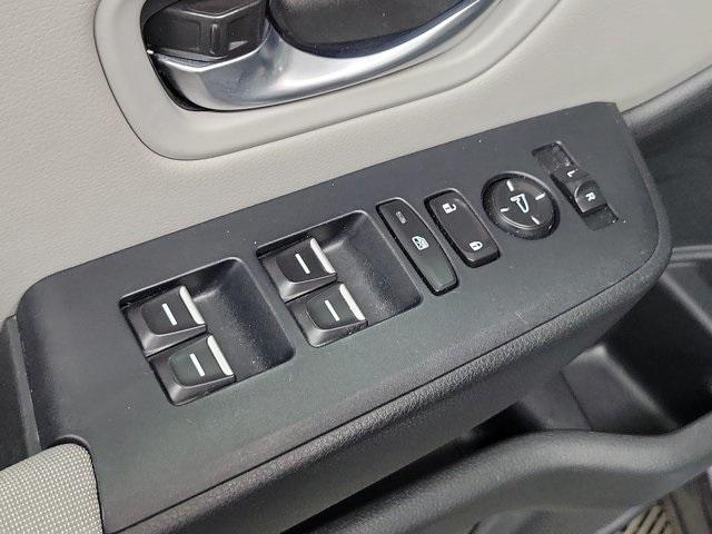 used 2023 Honda Pilot car, priced at $28,990