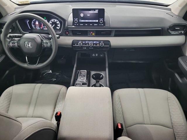 used 2023 Honda Pilot car, priced at $28,990