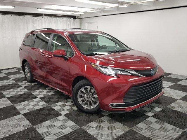 used 2022 Toyota Sienna car, priced at $41,990