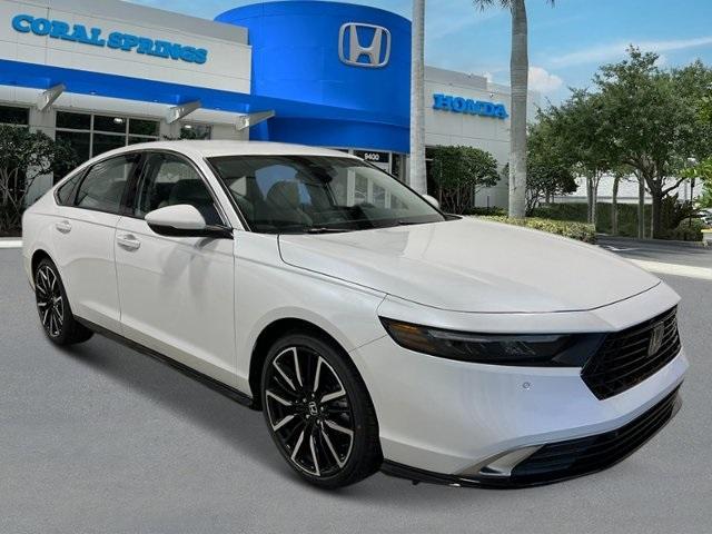 new 2025 Honda Accord Hybrid car, priced at $40,905