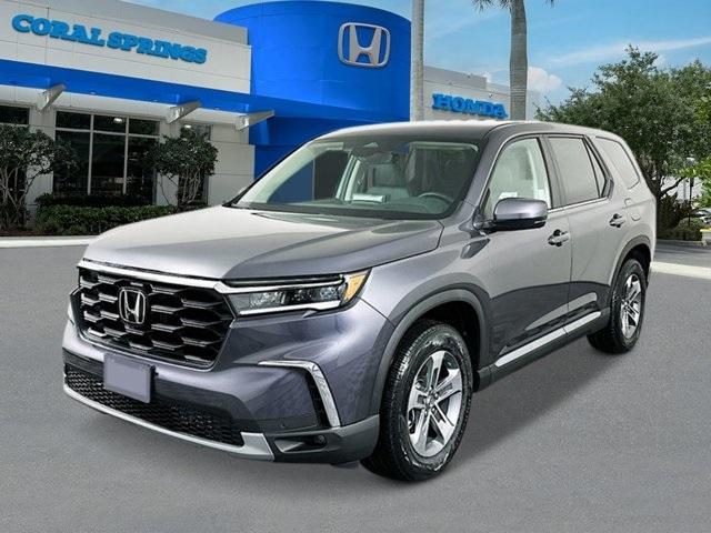 new 2025 Honda Pilot car, priced at $45,645