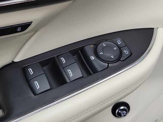 used 2022 Buick Envision car, priced at $27,990