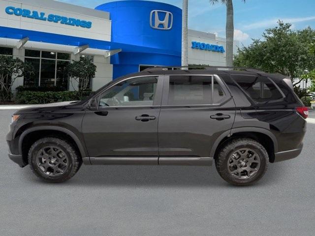 new 2025 Honda Pilot car, priced at $51,375