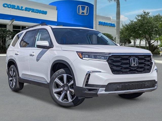 new 2025 Honda Pilot car, priced at $53,170