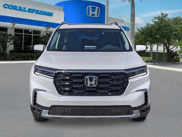 new 2025 Honda Pilot car, priced at $53,170