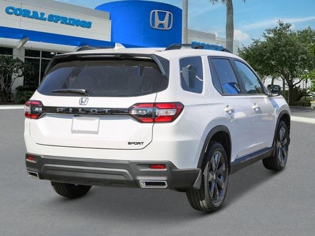 new 2025 Honda Pilot car, priced at $42,105