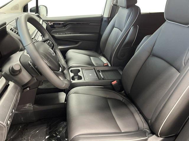 new 2026 Honda Odyssey car, priced at $49,995