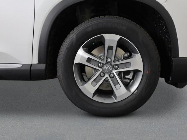 new 2025 Honda Pilot car, priced at $46,155