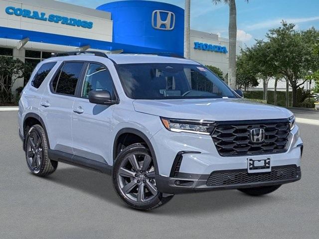new 2025 Honda Pilot car, priced at $42,835