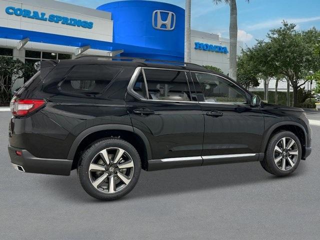 new 2025 Honda Pilot car, priced at $54,530