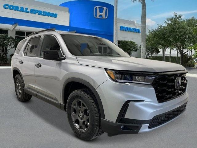 new 2025 Honda Pilot car, priced at $50,850