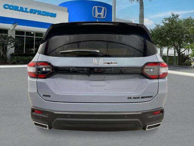 new 2025 Honda Pilot car, priced at $57,215