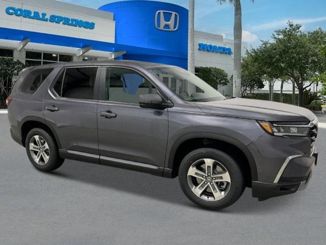 new 2025 Honda Pilot car, priced at $46,995