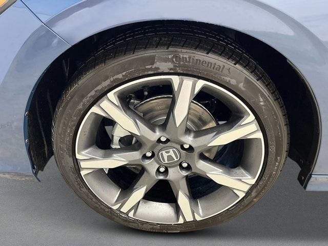 new 2025 Honda Civic Hybrid car, priced at $33,555