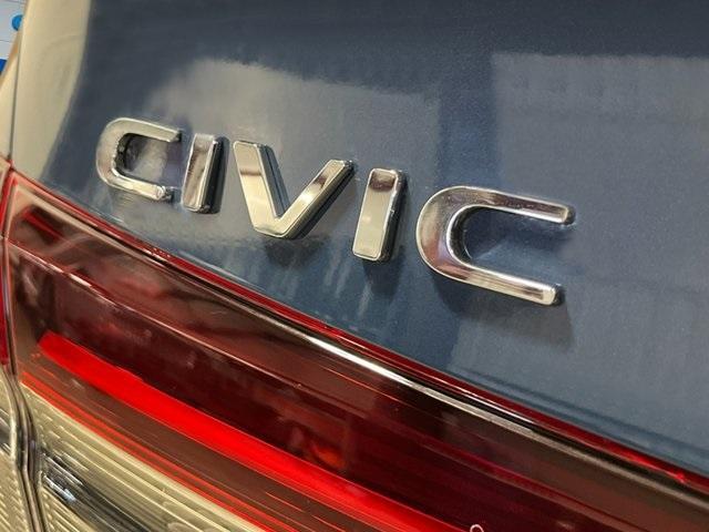 new 2025 Honda Civic Hybrid car, priced at $30,555