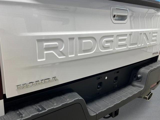 new 2025 Honda Ridgeline car, priced at $42,055