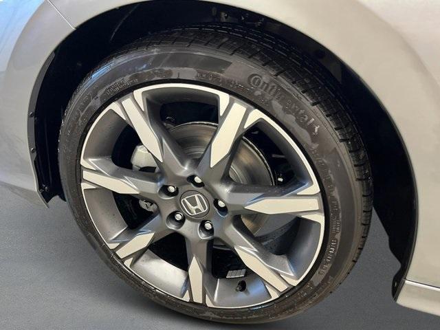 new 2026 Honda Civic Hybrid car, priced at $33,445
