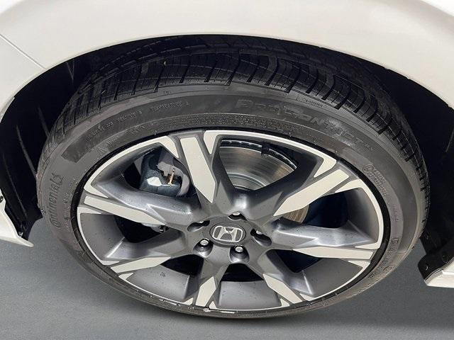 new 2025 Honda Civic Hybrid car, priced at $33,555