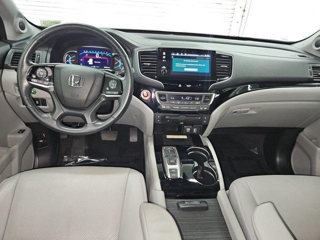 used 2022 Honda Pilot car, priced at $37,590