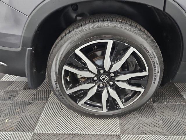 used 2022 Honda Pilot car, priced at $37,590