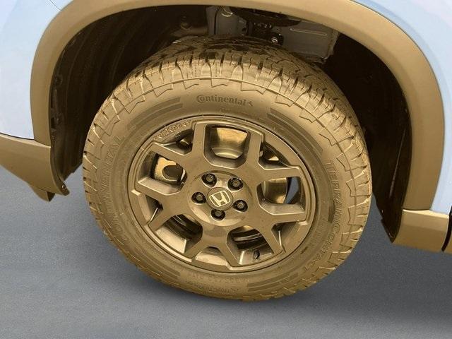 new 2025 Honda Pilot car, priced at $51,830