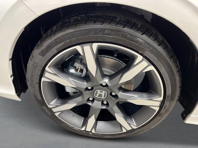 new 2025 Honda Civic Hybrid car, priced at $33,555