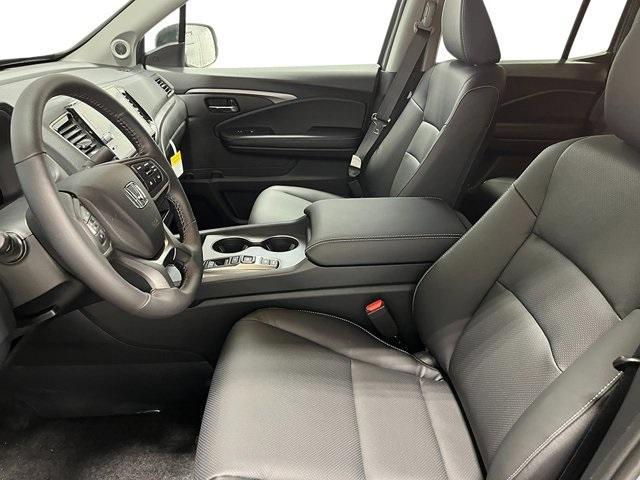 new 2025 Honda Ridgeline car, priced at $46,365