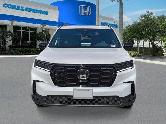 new 2025 Honda Pilot car, priced at $56,485