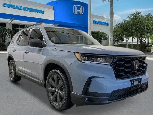 new 2025 Honda Pilot car, priced at $44,205
