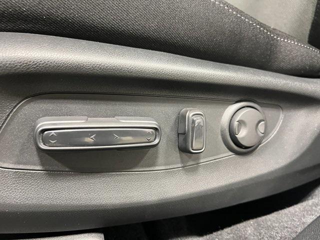 new 2025 Honda CR-V car, priced at $35,700