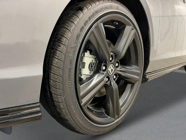 new 2025 Honda Accord Hybrid car, priced at $36,980