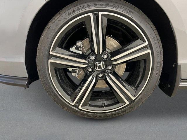 new 2025 Honda Accord Hybrid car, priced at $35,260