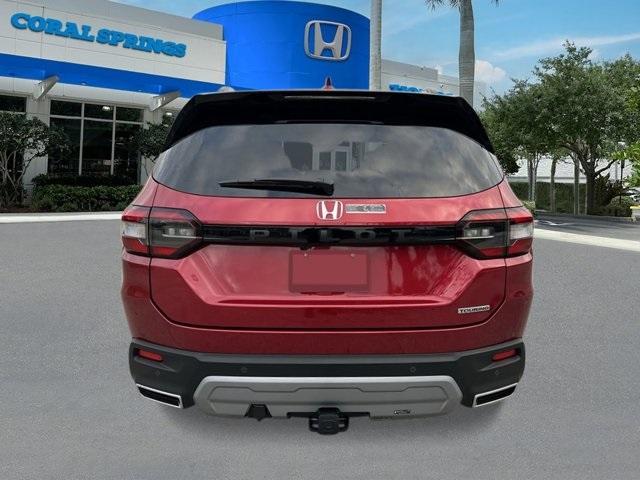 new 2025 Honda Pilot car, priced at $50,395