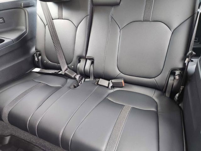 new 2025 Honda Pilot car, priced at $50,395