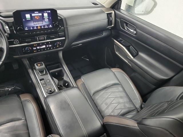 used 2023 Nissan Pathfinder car, priced at $34,290