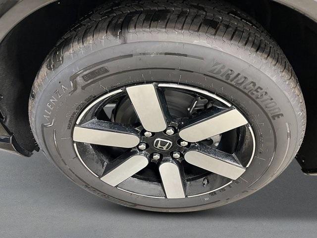 new 2025 Honda Prologue car, priced at $56,605