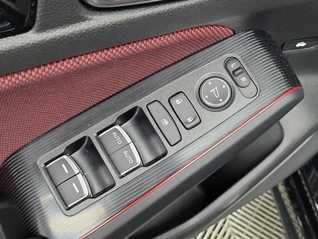 used 2025 Honda Civic Si car, priced at $31,990