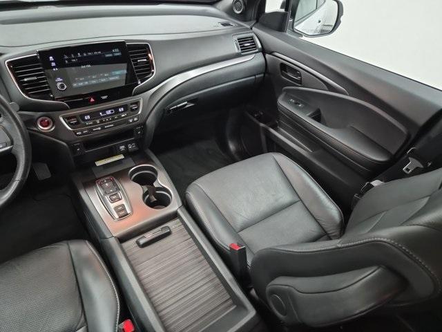 used 2023 Honda Passport car, priced at $31,990