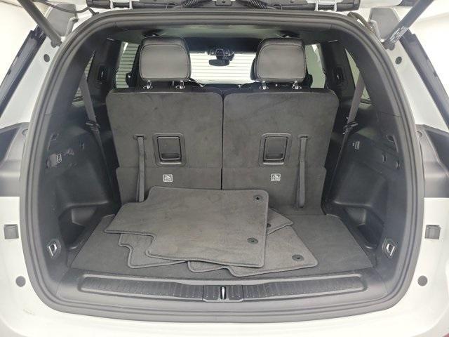 used 2023 Jeep Grand Cherokee L car, priced at $29,990