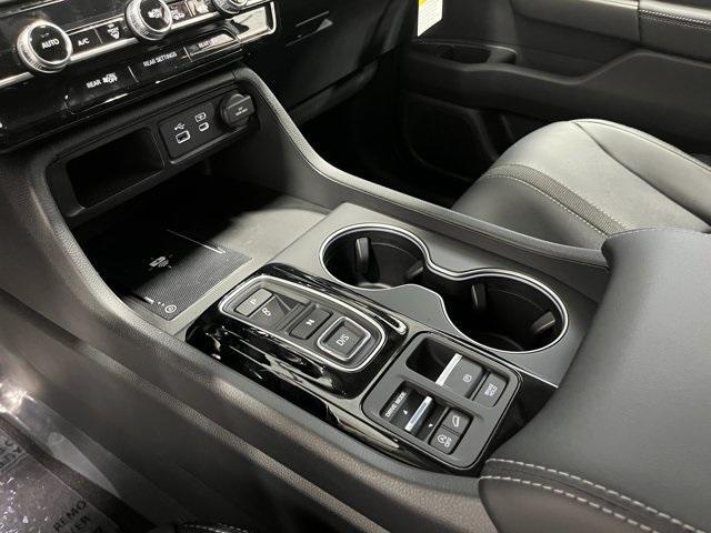 new 2025 Honda Pilot car, priced at $53,450