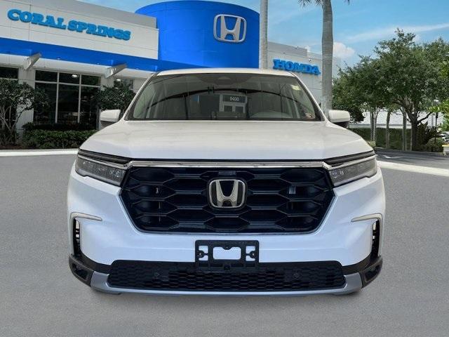 new 2025 Honda Pilot car, priced at $47,505