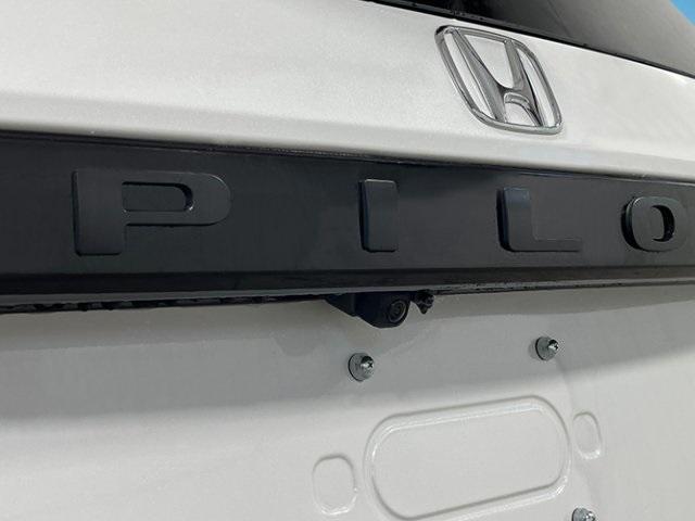 new 2025 Honda Pilot car, priced at $47,505