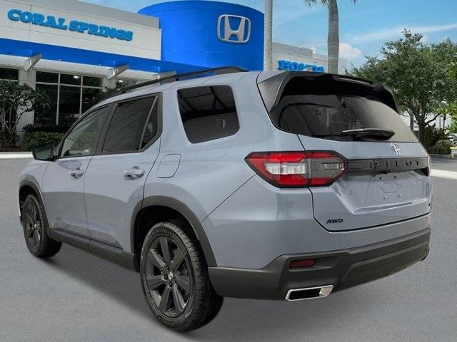 new 2025 Honda Pilot car, priced at $44,880