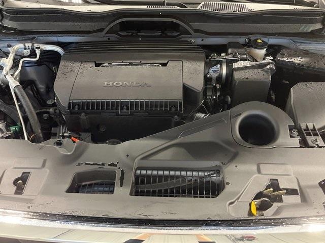 new 2025 Honda Pilot car, priced at $55,760