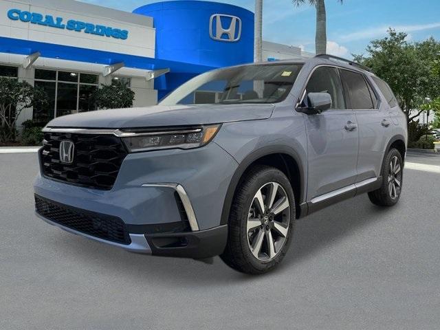 new 2025 Honda Pilot car, priced at $55,760